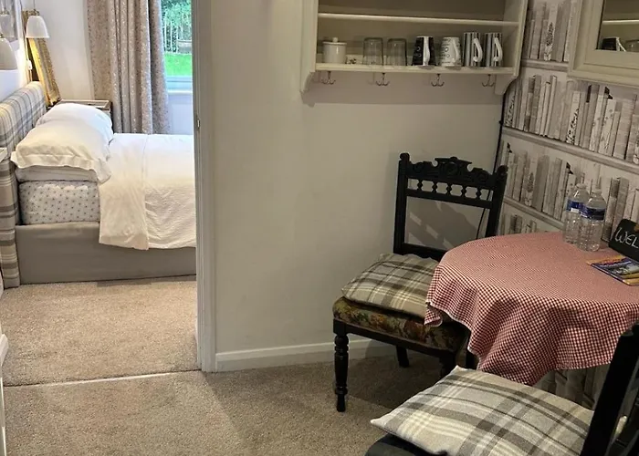 The Guest Suite, Buttsfield Lane.